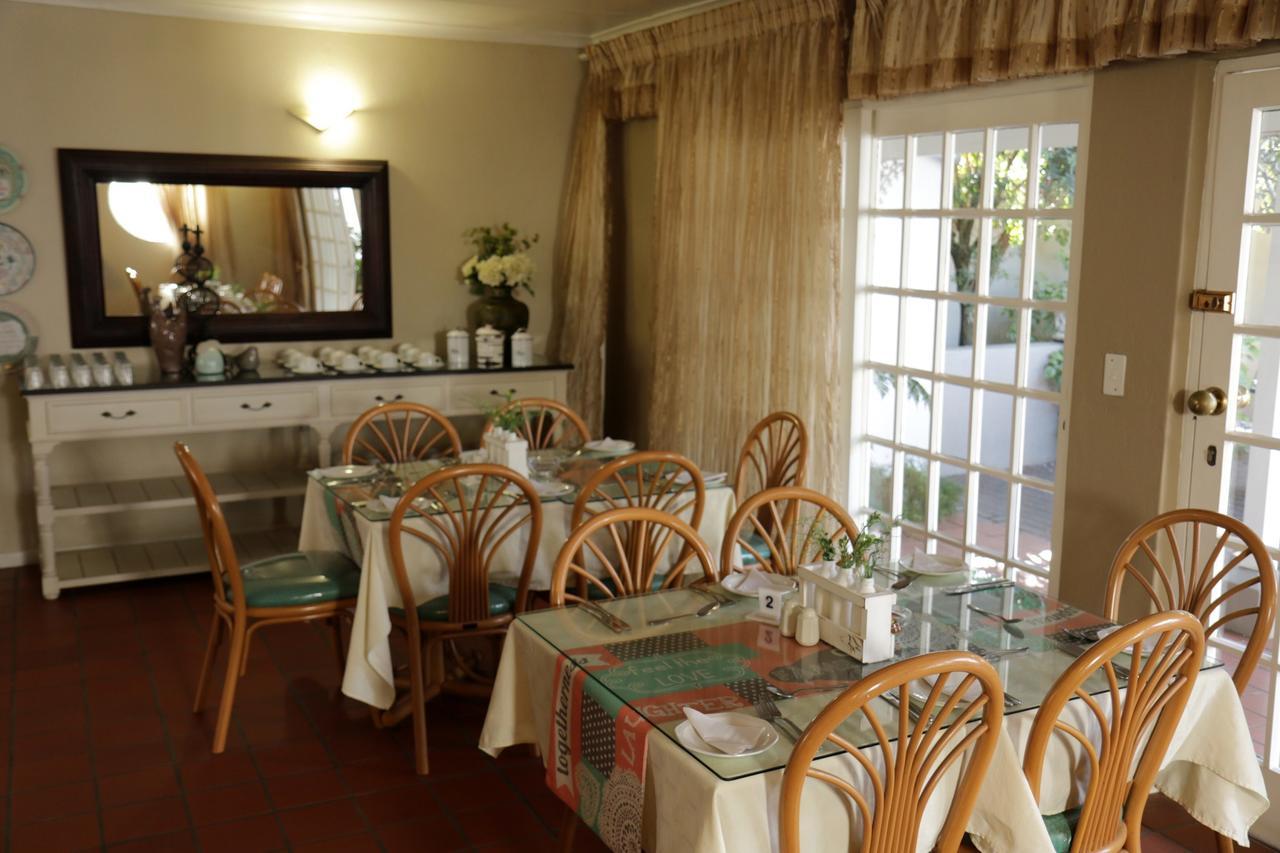 Oxford Lodge Vryheid Exterior foto
